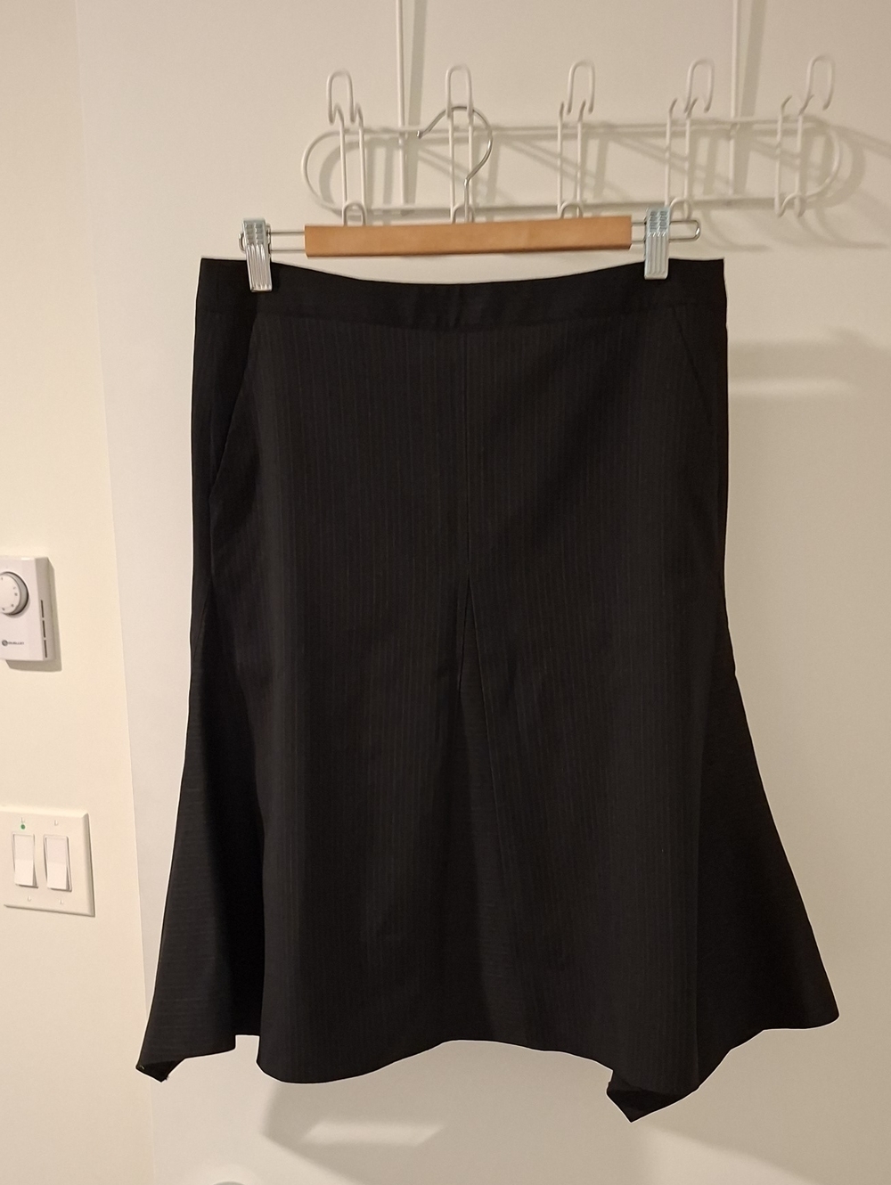 BCBG Classic Black Wool-rich Pinstripe Handkerchief Hem Tulip Skirt (Size US 6)